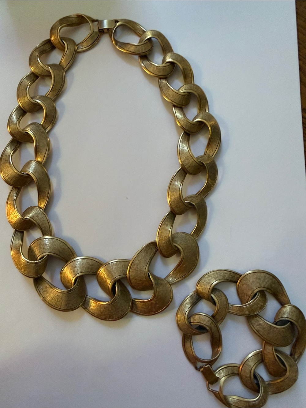 Classic Chunky Gold Link Necklace and Bracelet Set